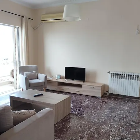 Ionias Penthouse 公寓 *
